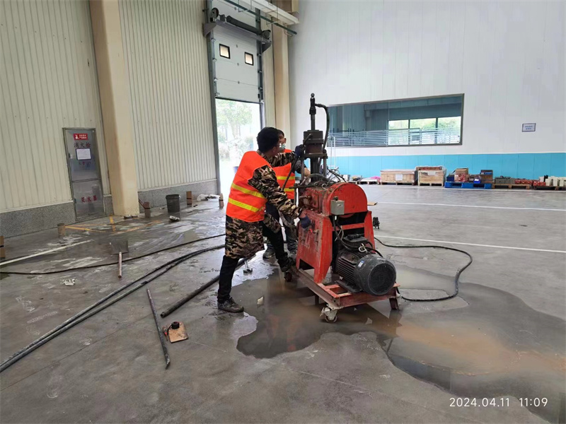 晴隆厂房地面下沉塌陷注浆加固施工